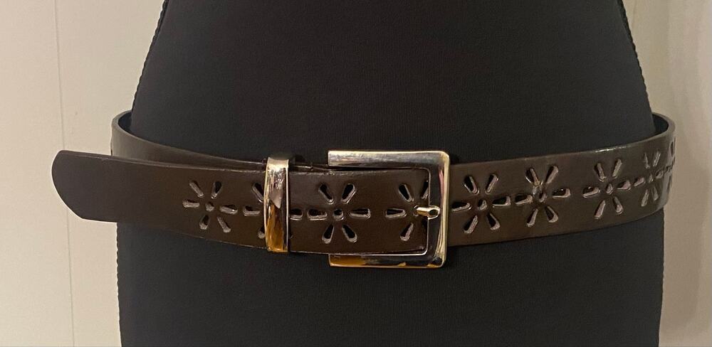 Brown Floral Cutout Faux Leather Belt Silver Buckle Women’s Sze 2X 1.5” Festival